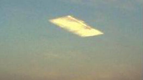 This Gone Crazy: Carpet Shaped UFO Spotted Above Chesterton Indiana: ufo sightings