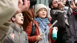 Greta Thunberg was removed from Venice for 48 hours