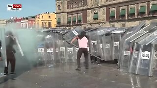 Trump’s dire warning to cartels as Gen Z erupts with protests against corruption in Mexico
