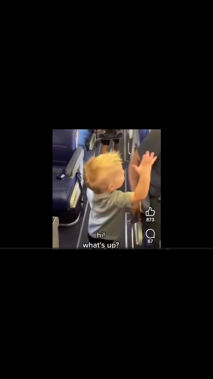 News Interruption 😊 Cute Kid on Southwest Airlines