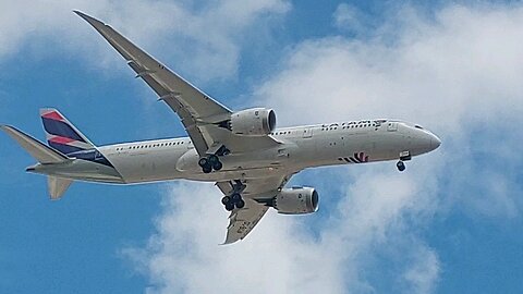 Boeing 787-9 Dreamliner CC-BGW coming from Miami to Fortaleza