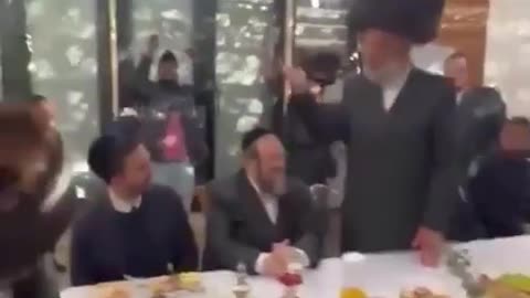 Een alliantie tegen het christendom?