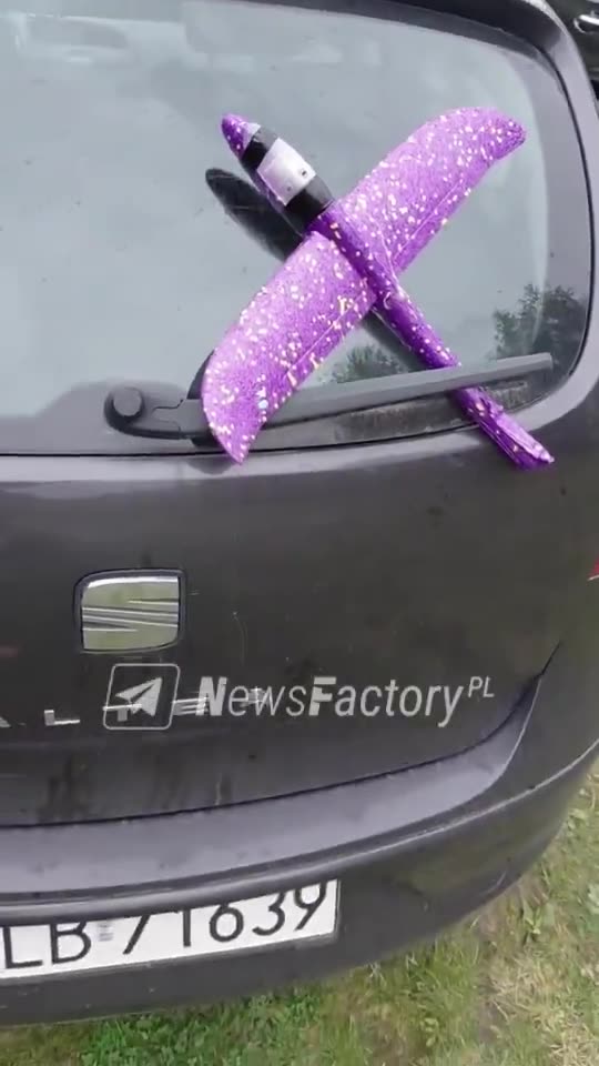 Poles Keep Trolling Official Polish Sources. Oh Kurwa… drone! 😂