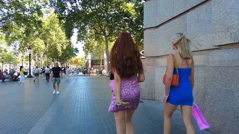 Barcelona Nightlife Is Out of Control! 🇪🇸🔥