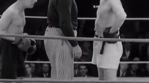 Charlie Chaplin is the most humorous boxer.