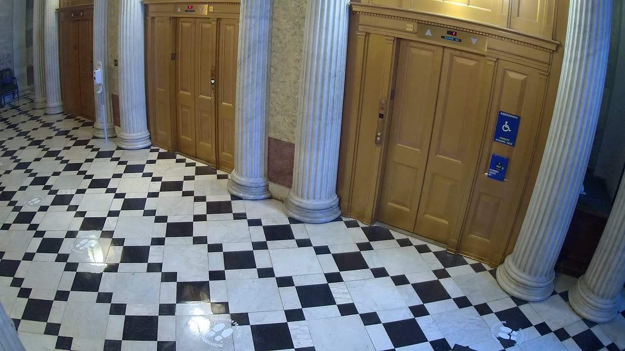 0211USCS02UpperSenDoorElevators_2021-01-06_08h18min26s730ms.mp4