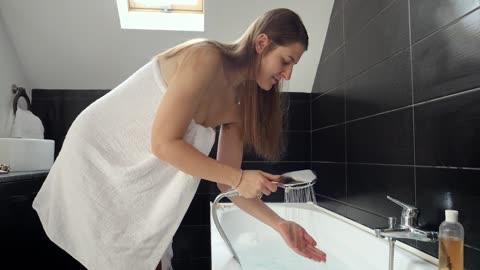 Top Reasons For Abrupt Water Temperature Changes In Your Home