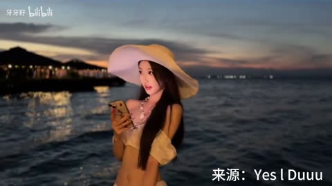 Dainty Off-white Dress Lascivious Outfit Change | Daily Beauty EP 713
