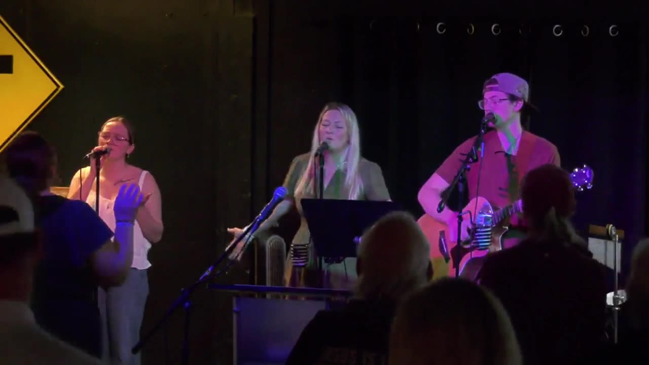 Praise & Worship Music - 01/11/2026 - Crossroads Chapel Palm Harbor