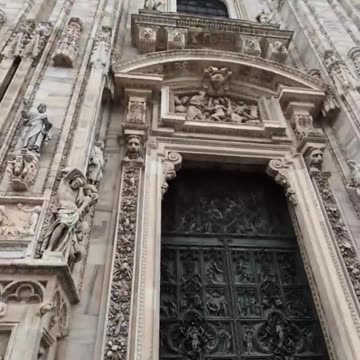 MILAN CATHEDRAL, THE COMPLEXITY OF DETAILS ACHIEVED WITH PRIMITIVE TOOLS THEY SAY