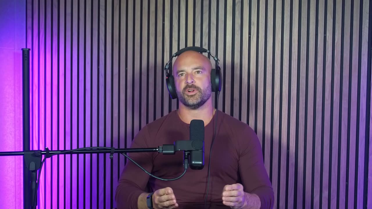 Inside GovTech: Ben Mena on Government Contracts, Bidding & Recruiting with Ben Mena