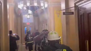 Bomberos acuden a un incidente en el Capitolio de EE.UU.