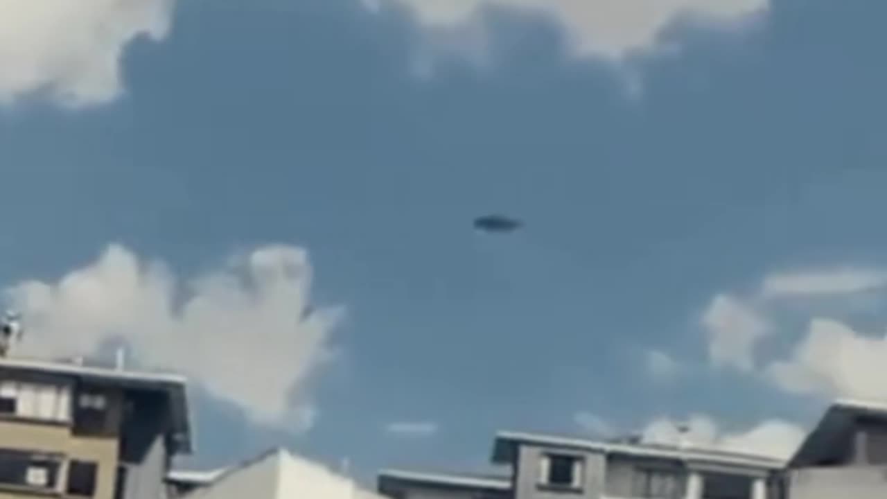 👽😱 Mysterious Lights Stun Onlookers! UFO Sighting | TheTruthAbove