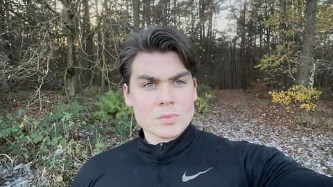 Why women avoid attractive men