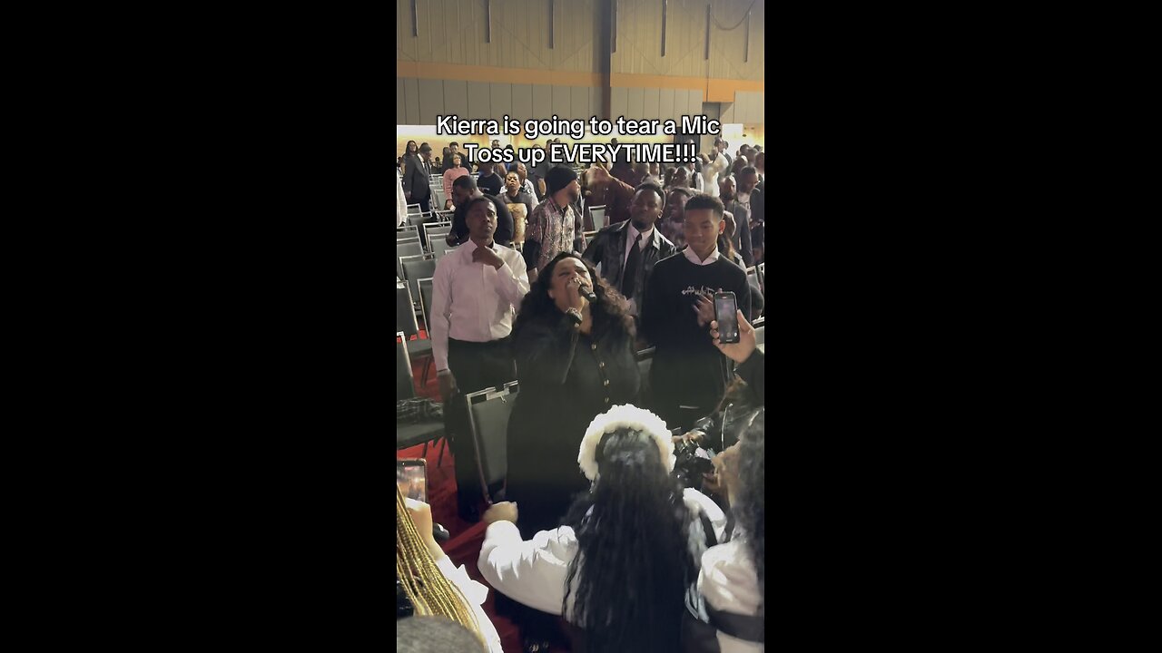 Kierra Sheard mic toss 🎤👀🎵 Holy Convocation 2025 #cogic
