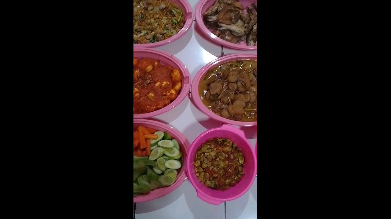 makan bersama keluarga