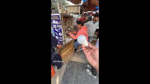 छोटे सरदार जी ने मेरा बलब ठीक कर दिया मात्र 20 रुपये में 😱 #trending #shorts #viralvideo #viral