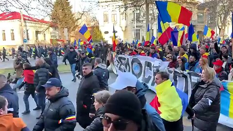 Thousands protest Romania's canceled presidential election