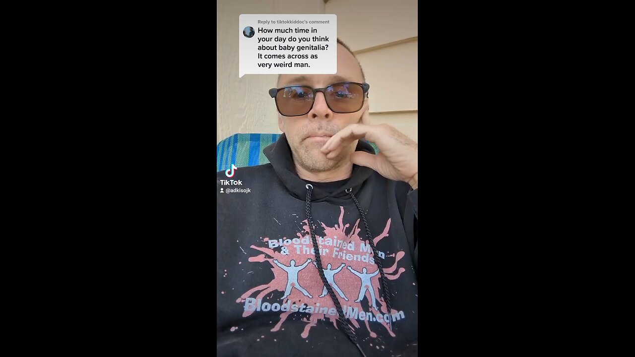 Online doc uses ad hominem in debate