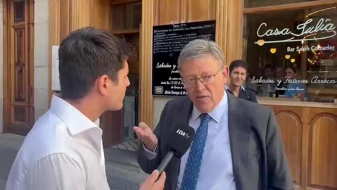 Ximo Puig trata de agredir a Vito Quiles