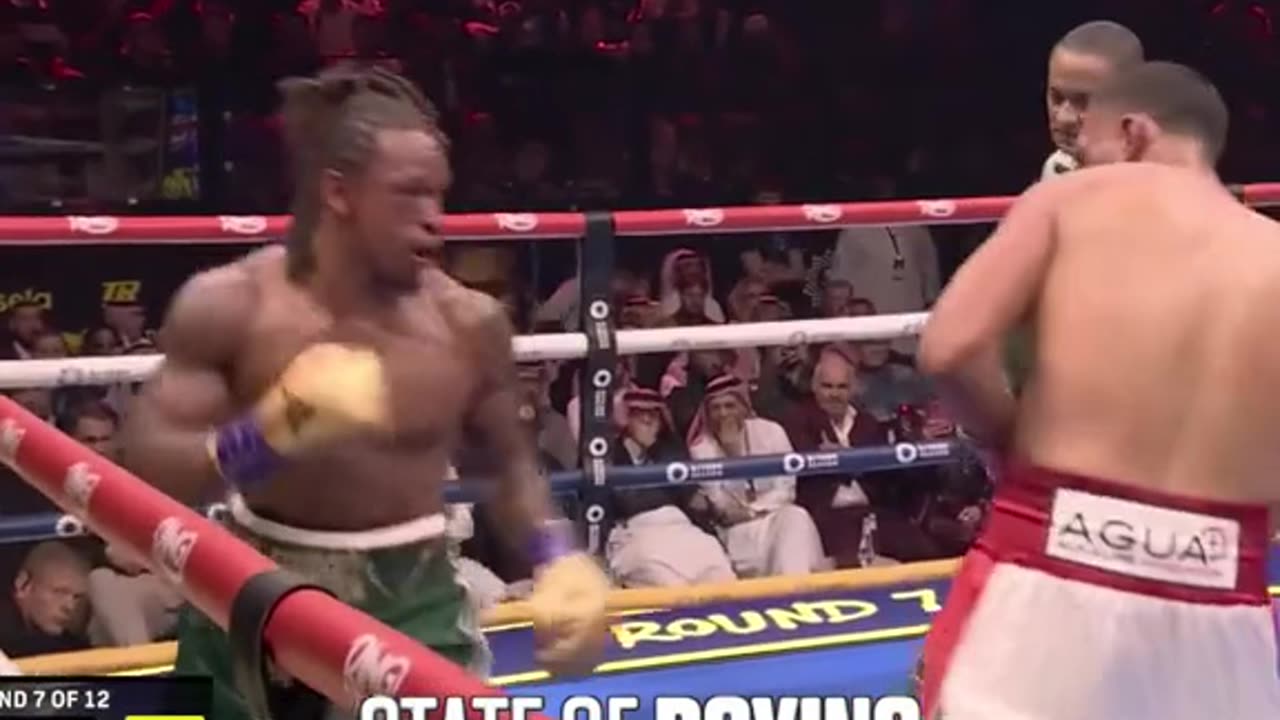Benavidez Destroys Yarde in Round 7