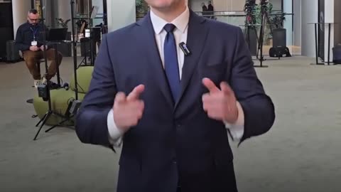 Leyenová jde zničit EVROPU!!
