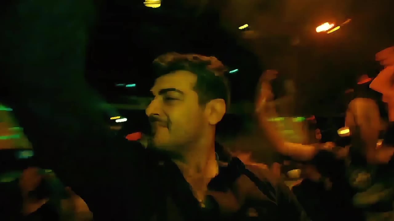 Vilayadu mankatha ft. Ajith x Laxmi rai