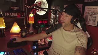 Aggressive Texting, Practice Citizenship Test, Fed vs Fed | 10/29/25