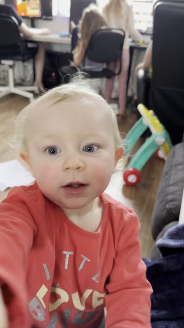 haha look at baby kayla’s hair