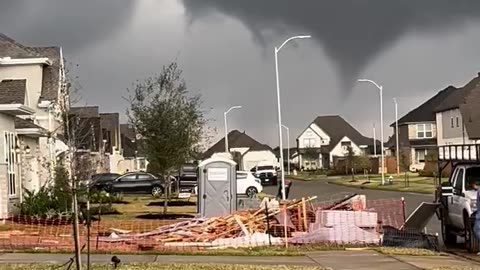 Deadly tornadoes ravage southern US states