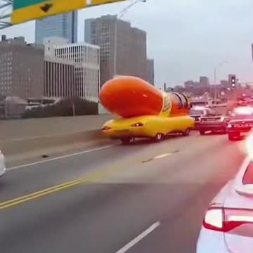 Hot Dog Truck Police Chase