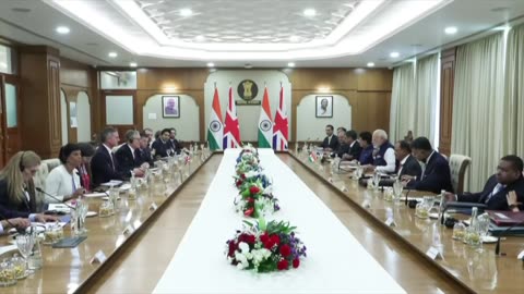 Modi–Starmer Summit in Mumbai: India–UK Trade & Tech Breakthrough | Amaravati Today