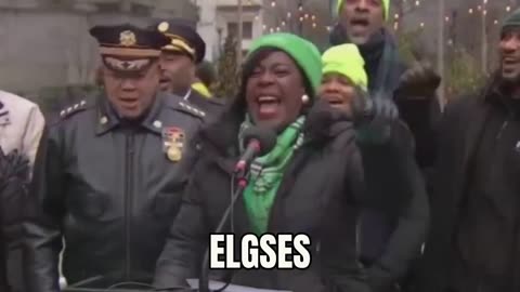 Philly Mayor tried to start an Eagles chant but can't spell the word.