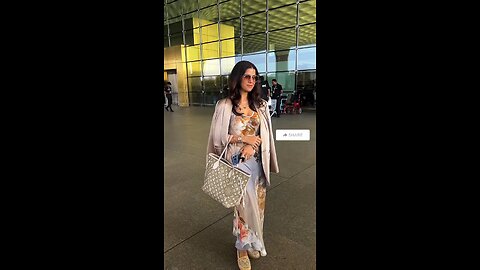 Bollywood Actress Nimrat Kaur Was Seen in Mumbai Airport 🔥❤️🥰