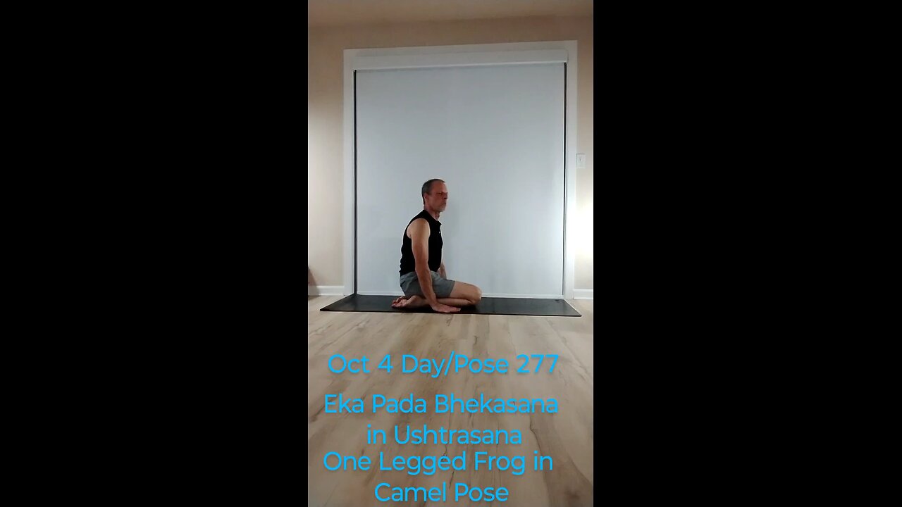 Eka Pada Bhekasana in Ushtrasana / One Legged Frog in Camel Pose