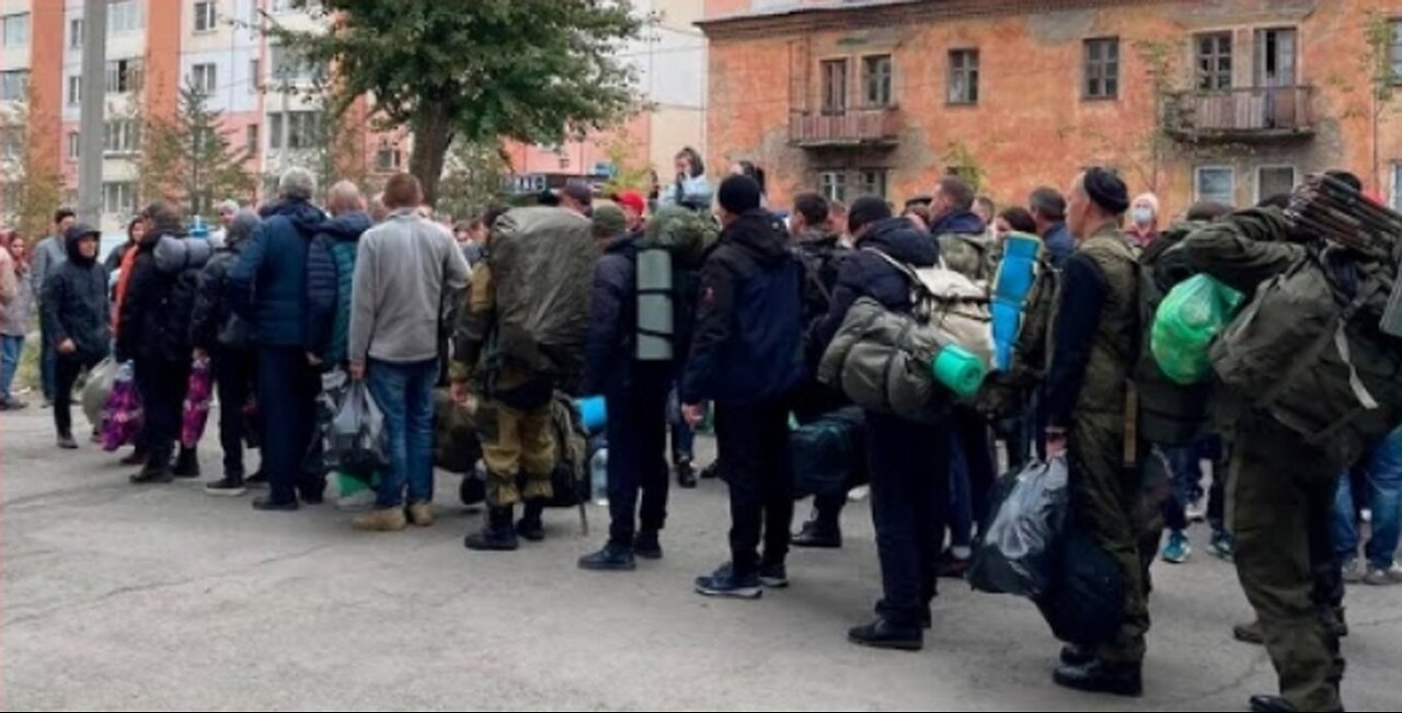 Russia makes life hell for migrants, main punitive measure is forceful conscription to Ukraine war