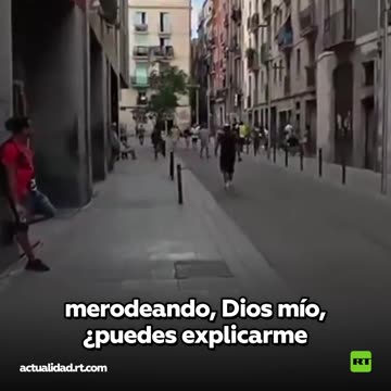 Influencer sudafricano es perseguido en el barrio más peligroso de España