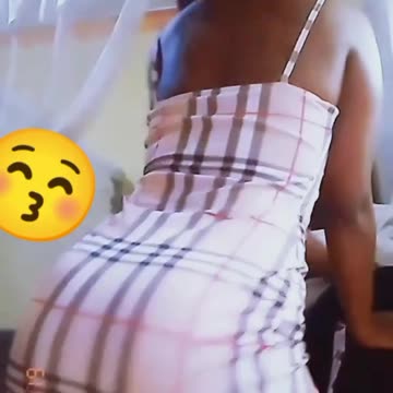 Watch my Big Ass Reverse TWERKS Nude !..