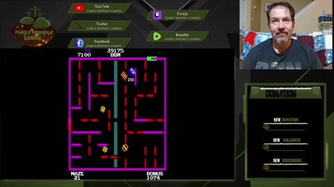 Maze Invaders Arcade Gameplay