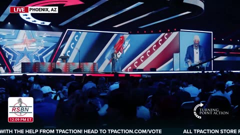 Glenn Beck Encourages the TPUSA AmFest Crowd - 12/21/25