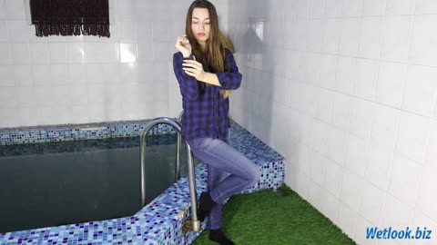 Dianita in Wetlook Jeans & Shirt Pool Session | Soaked Outfit Fun