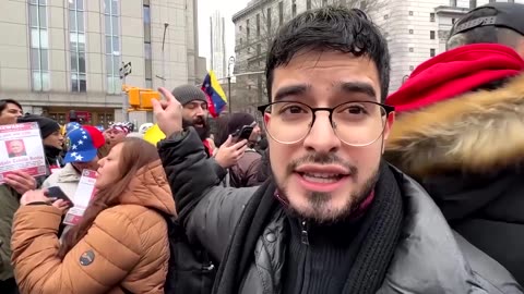 Protesters outside NY court applaud, decry Maduro's arrest