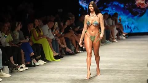 Pink Melon Swimwear Full Show In Slow Motion, Featuring Virginia Sanhouse, Lucciana Beynon & More