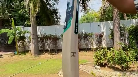 Heega My First Kit - Cricket Kit Bag For Beginners