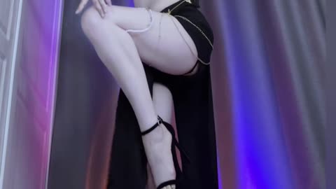 Wifey Material Charcoal Crop Top Undulating Spicy Hot Dance - Daily Beauty EP 358