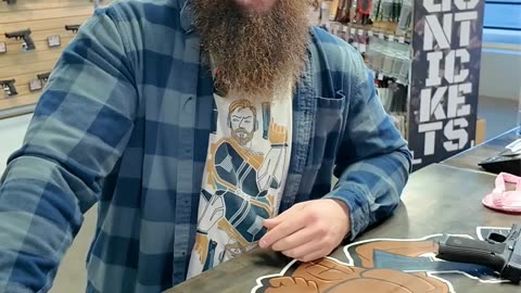 How to ID a Handgun BLINDFOLDED!