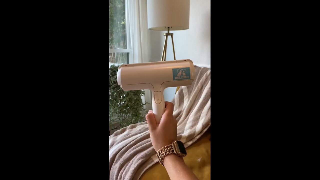 Reusable Lint Roller - A Must Review Have For Pet Owners