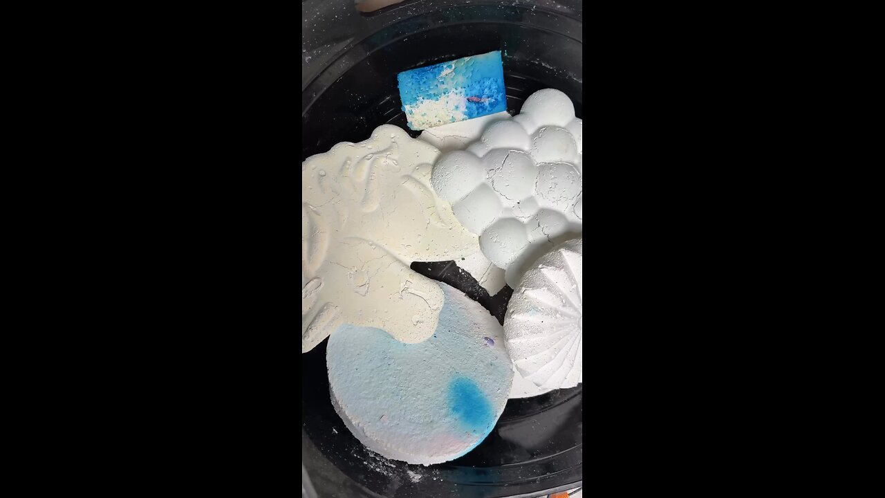 say asmr crush😍🔵