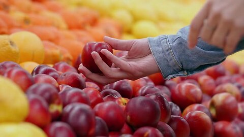 Are nectarines good for weight loss? #FruitGoals #SnackAttack