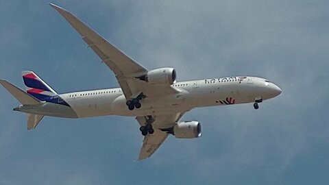 Boeing 787-9 Dreamliner CC-BGQ coming from Miami to Fortaleza 🇺🇲🇧🇷